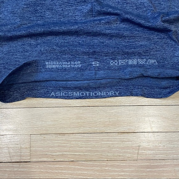 ASICS performance running / exercise tee - Picture 4 of 7